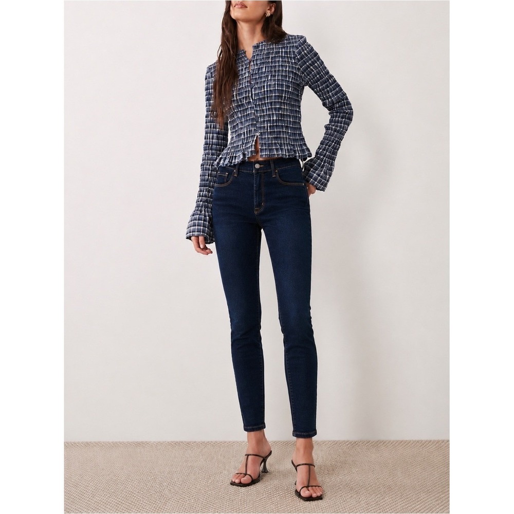 Old Navy Rockstar Super Skinny Dark Wash Jeans